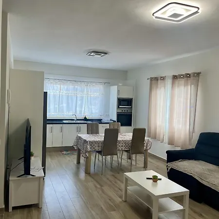 Moderna Casa Con Vistas Al Teide Hasta 4 Personas בית נופש